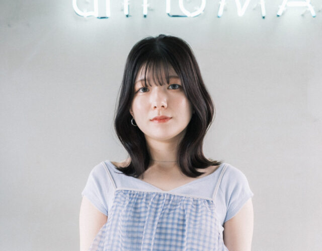 まだまだ人気ミディアム×シースルーバングで叶えるanrio旬顔美人