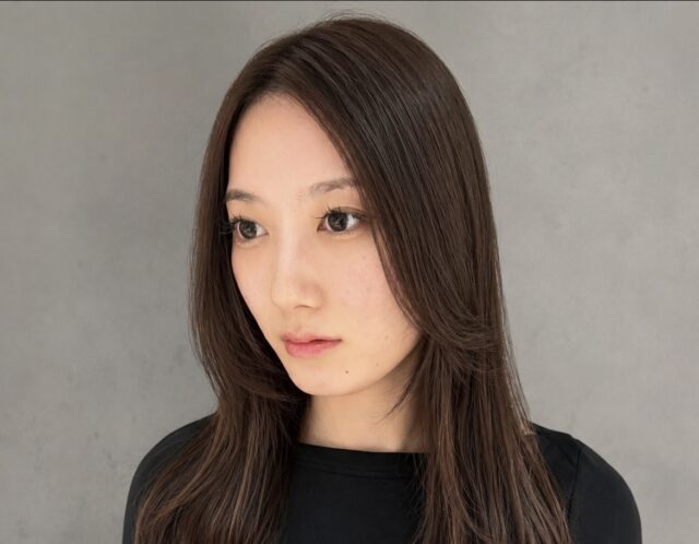 ナチュラルで上品なロングレイヤー