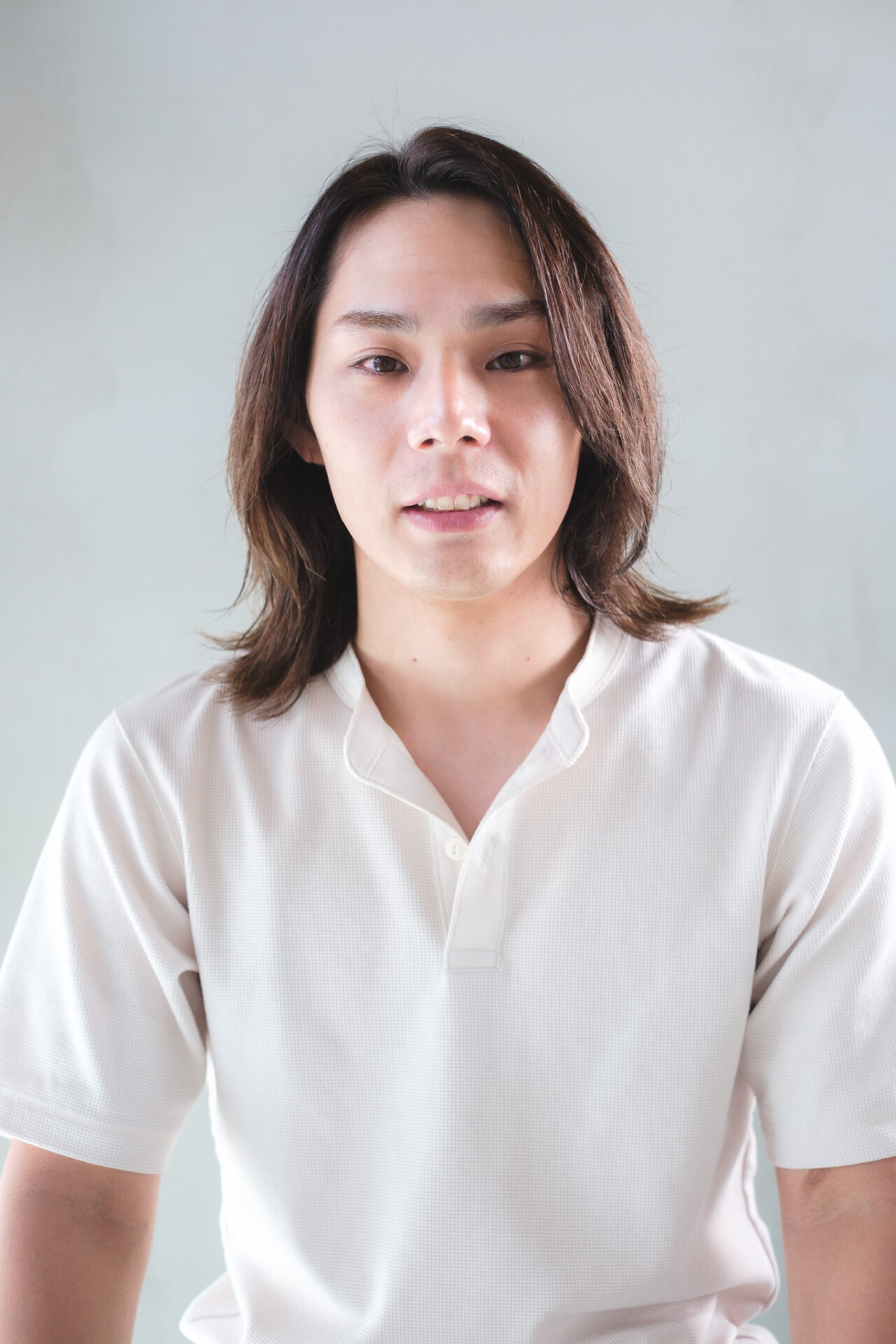 屋宜　輝